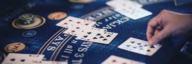 Pengguna memeriksa deposit homebet88 aman